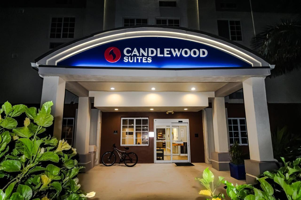 Candlewood Suites Melbourne-Viera, An Ihg Hotel Exterior foto